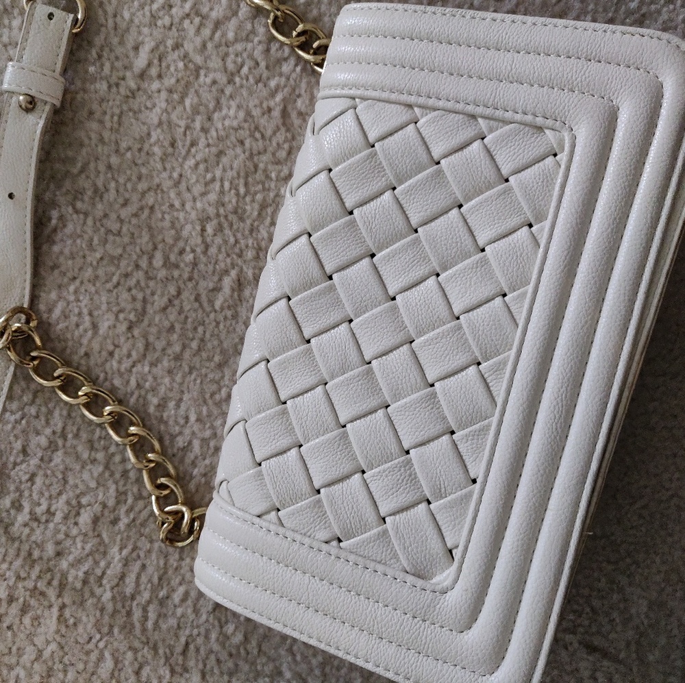 Crossbody bag